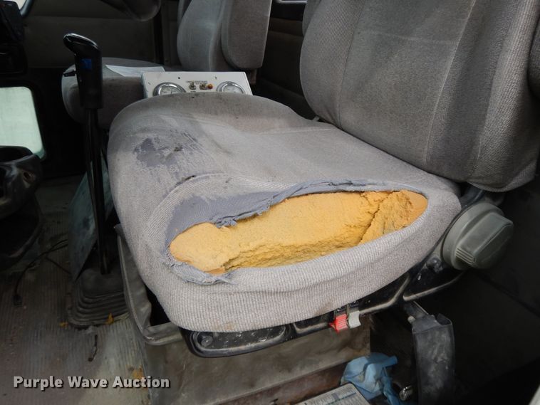 image for item DG7942 2005 Kenworth W900  ready mix truck