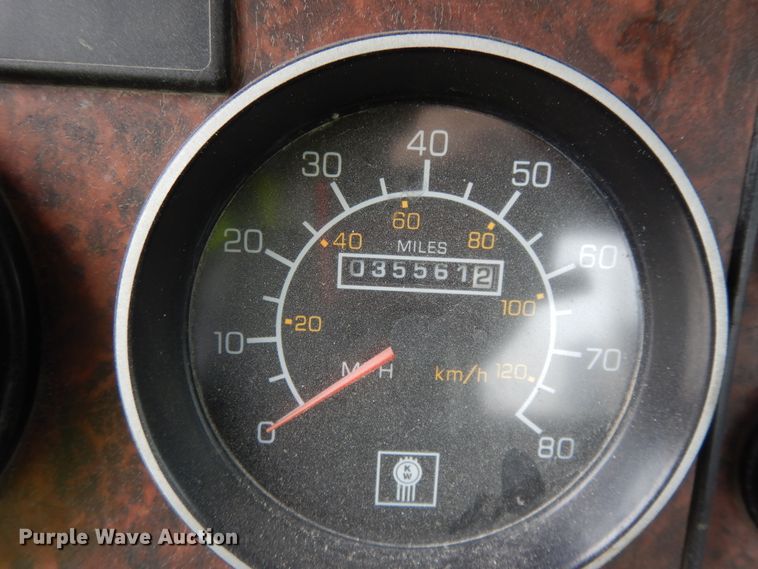 image for item DG7942 2005 Kenworth W900  ready mix truck