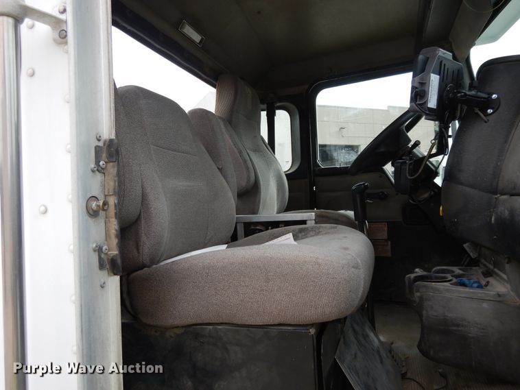 image for item DG7942 2005 Kenworth W900  ready mix truck