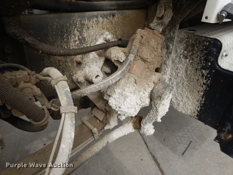 image for item DG7942 2005 Kenworth W900  ready mix truck