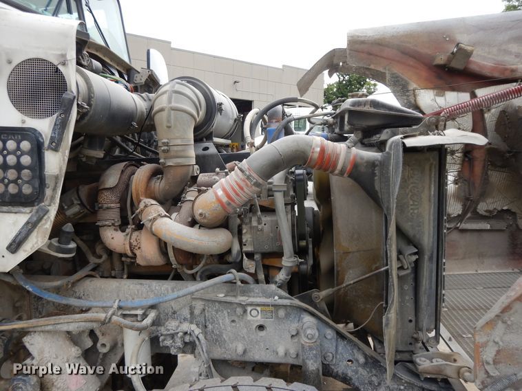 image for item DG7942 2005 Kenworth W900  ready mix truck