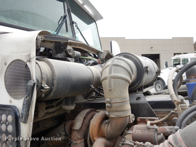 image for item DG7942 2005 Kenworth W900  ready mix truck