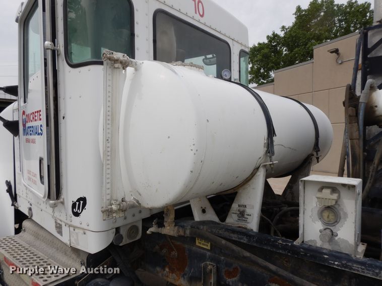image for item DG7942 2005 Kenworth W900  ready mix truck
