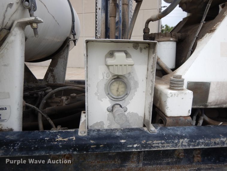 image for item DG7942 2005 Kenworth W900  ready mix truck