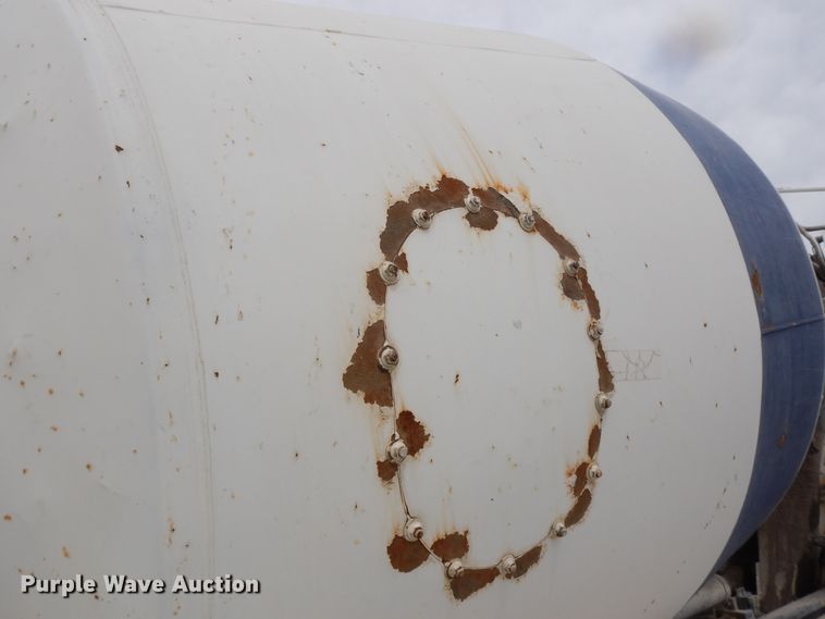 image for item DG7942 2005 Kenworth W900  ready mix truck