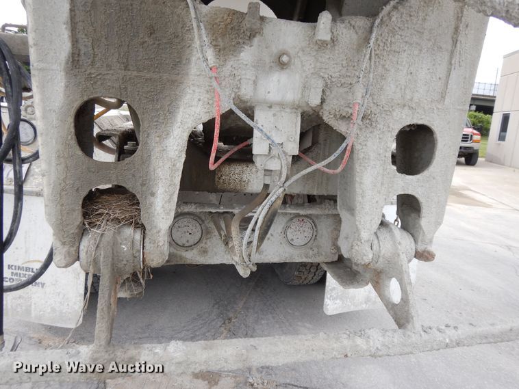 image for item DG7942 2005 Kenworth W900  ready mix truck