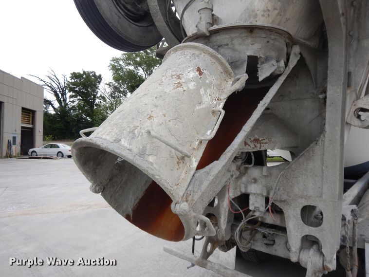 image for item DG7942 2005 Kenworth W900  ready mix truck