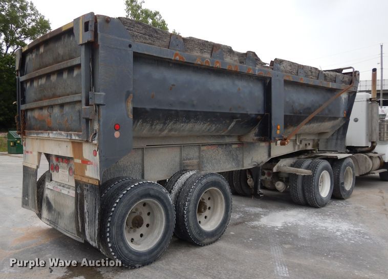 image for item DG7945 1980 Fruehauf end dump trailer
