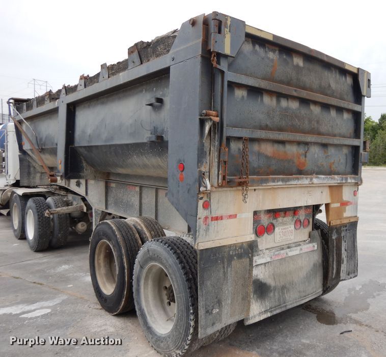 image for item DG7945 1980 Fruehauf end dump trailer