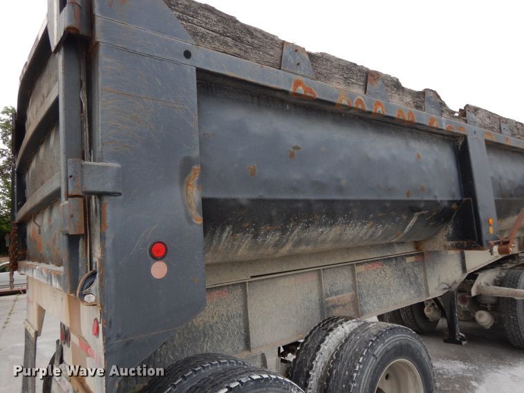 image for item DG7945 1980 Fruehauf end dump trailer