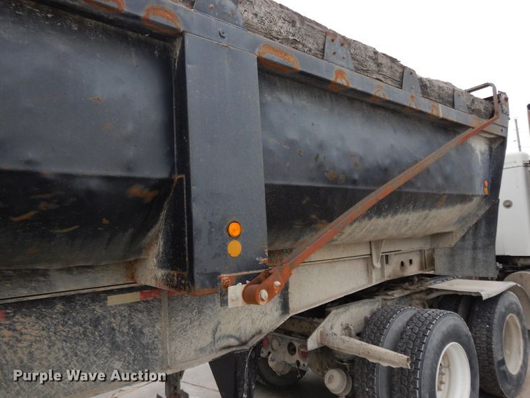 image for item DG7945 1980 Fruehauf end dump trailer