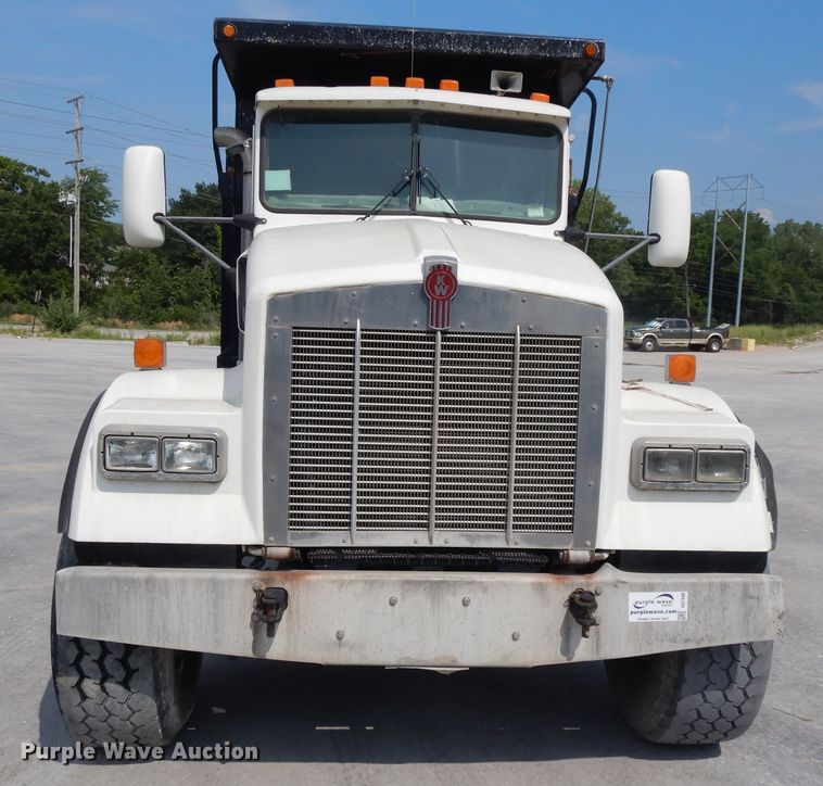 image for item DG7946 2002 Kenworth W900  construction dump truck
