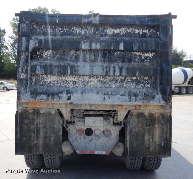 image for item DG7946 2002 Kenworth W900  construction dump truck