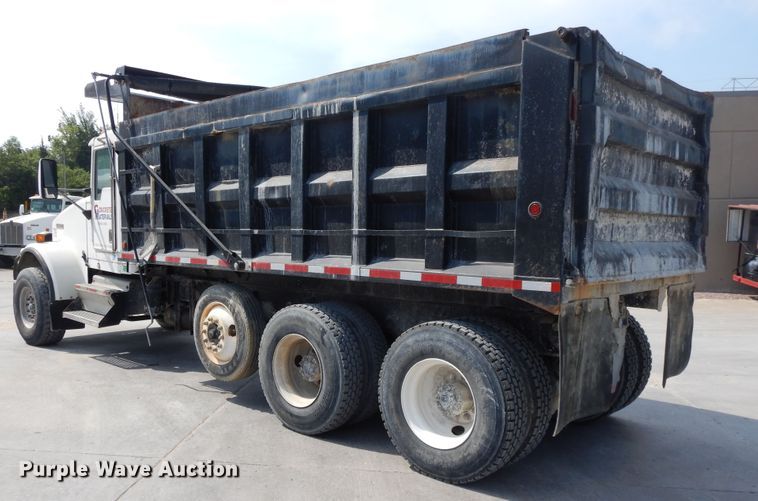 image for item DG7946 2002 Kenworth W900  construction dump truck