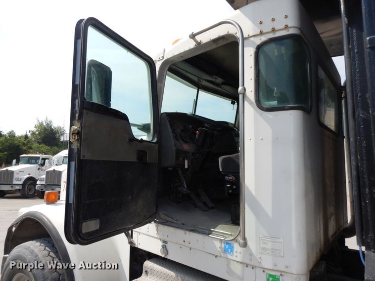 image for item DG7946 2002 Kenworth W900  construction dump truck