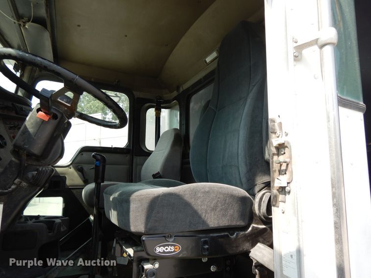 image for item DG7946 2002 Kenworth W900  construction dump truck