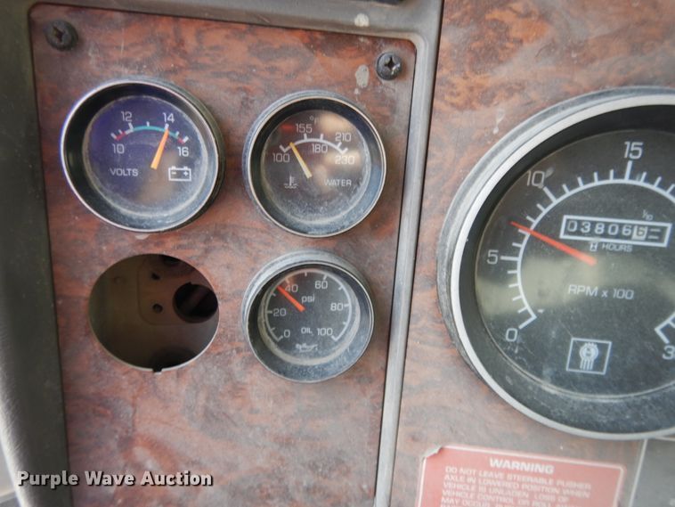 image for item DG7946 2002 Kenworth W900  construction dump truck