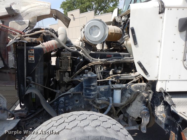 image for item DG7946 2002 Kenworth W900  construction dump truck