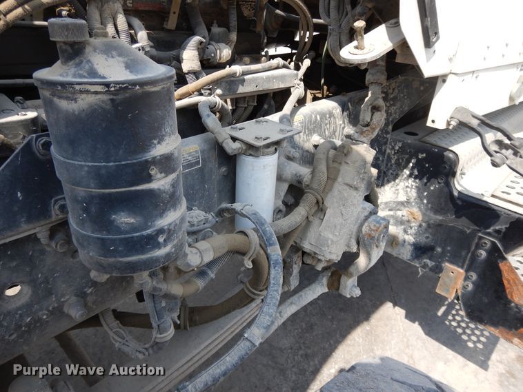 image for item DG7946 2002 Kenworth W900  construction dump truck
