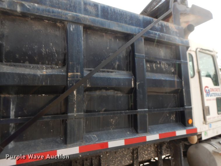 image for item DG7946 2002 Kenworth W900  construction dump truck