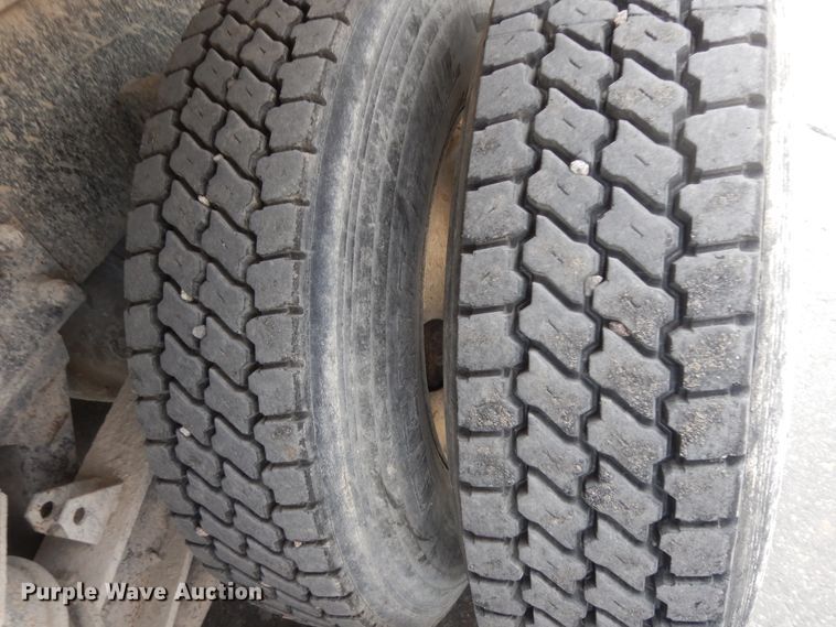 image for item DG7946 2002 Kenworth W900  construction dump truck