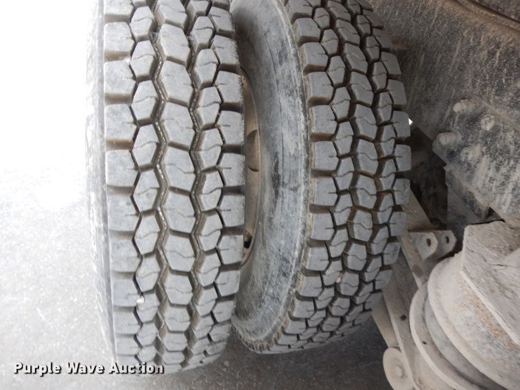 image for item DG7946 2002 Kenworth W900  construction dump truck