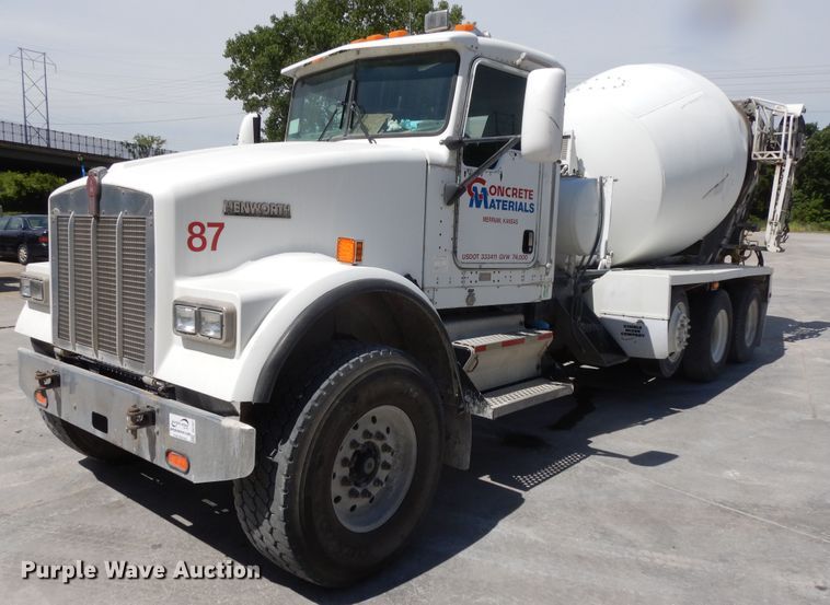 image for item DG7947 2004 Kenworth W900  ready mix truck