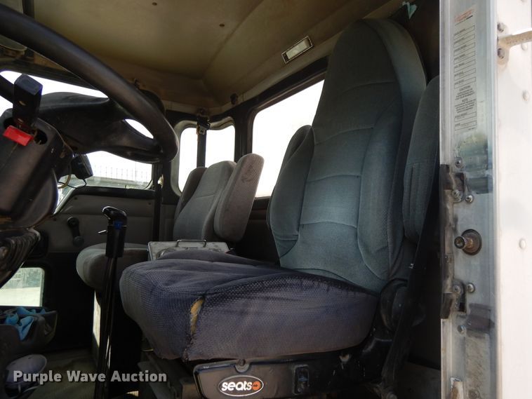 image for item DG7947 2004 Kenworth W900  ready mix truck