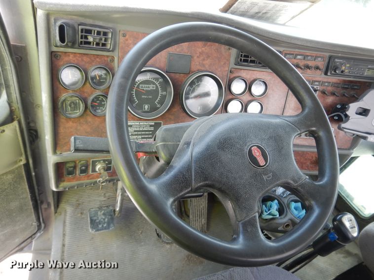 image for item DG7947 2004 Kenworth W900  ready mix truck