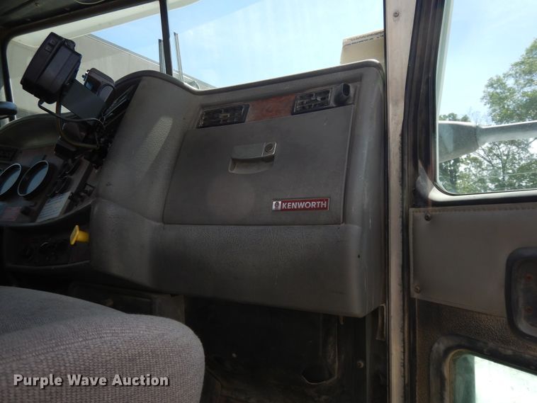 image for item DG7947 2004 Kenworth W900  ready mix truck