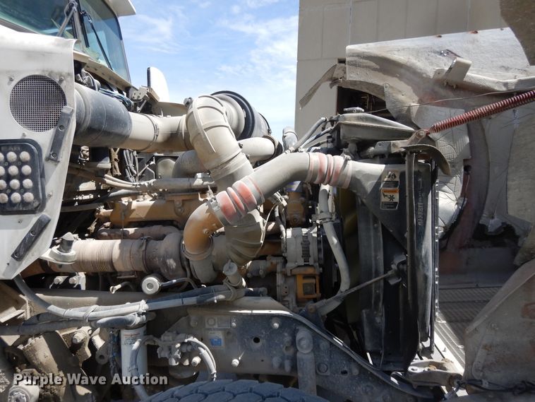 image for item DG7947 2004 Kenworth W900  ready mix truck