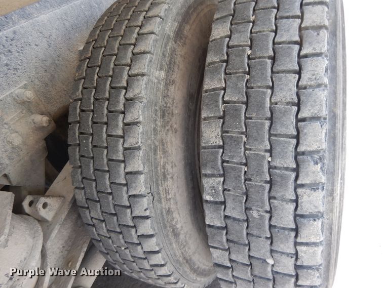 image for item DG7947 2004 Kenworth W900  ready mix truck