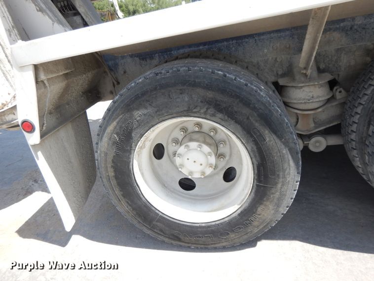 image for item DG7947 2004 Kenworth W900  ready mix truck