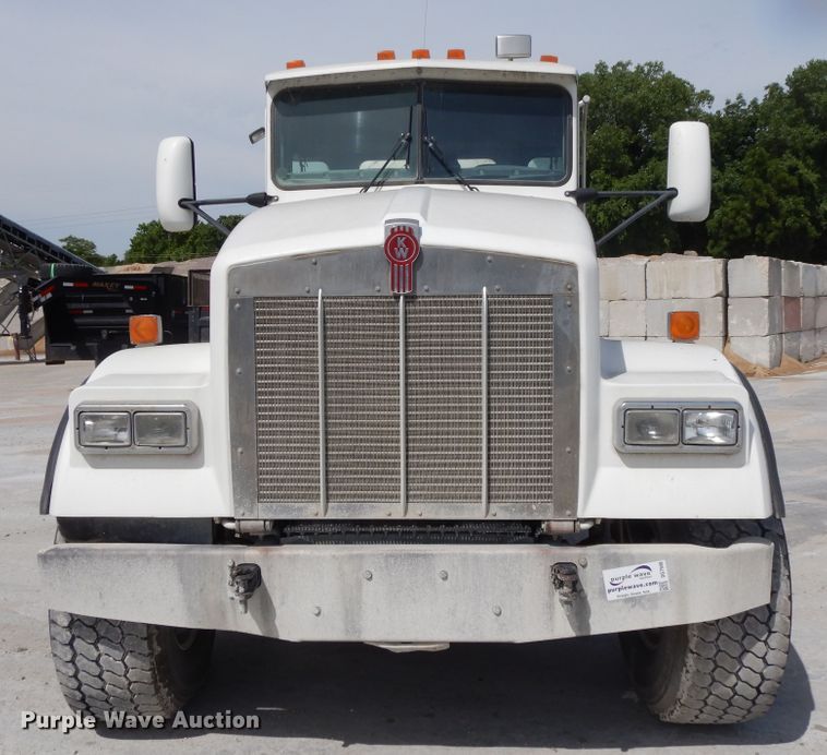 image for item DG7948 2006 Kenworth W900  ready mix truck