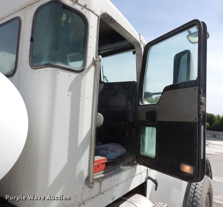 image for item DG7948 2006 Kenworth W900  ready mix truck