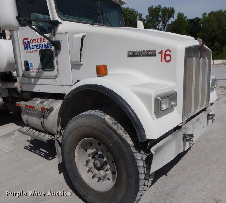 image for item DG7948 2006 Kenworth W900  ready mix truck