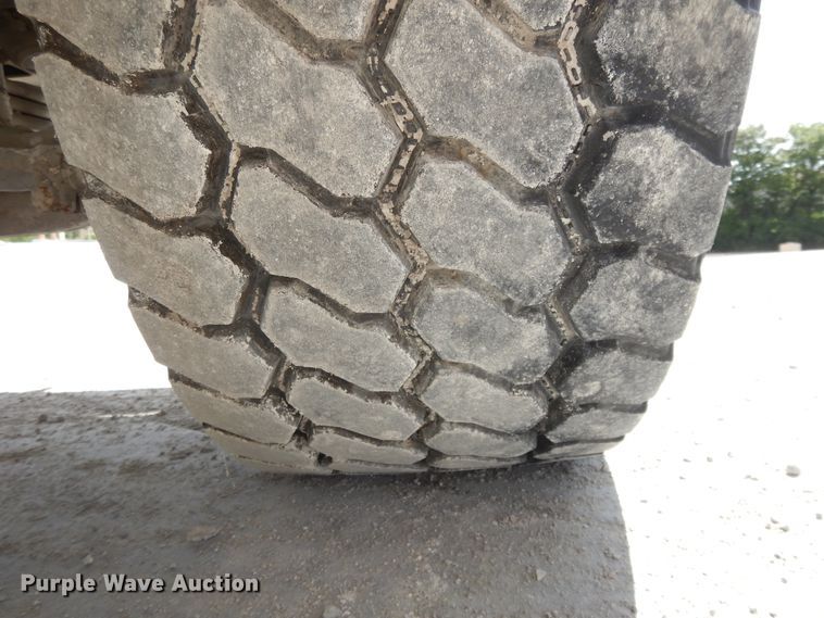 image for item DG7948 2006 Kenworth W900  ready mix truck