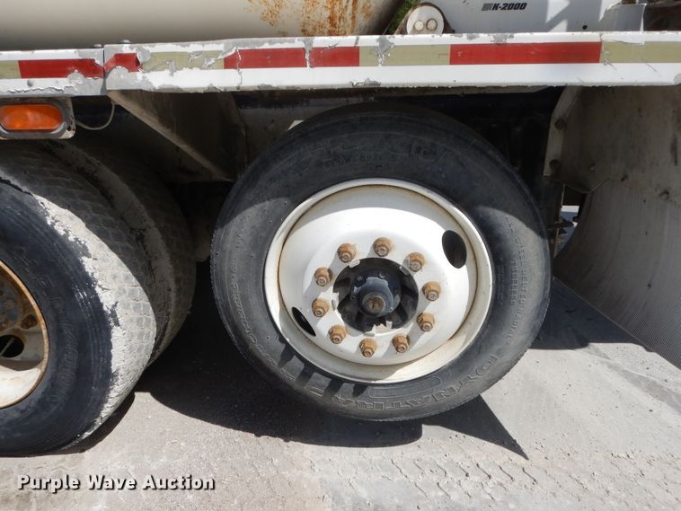 image for item DG7948 2006 Kenworth W900  ready mix truck