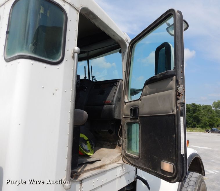 image for item DG7955 2006 Kenworth W900  ready mix truck