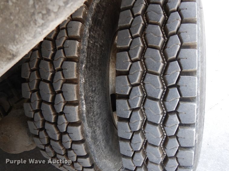 image for item DG7955 2006 Kenworth W900  ready mix truck