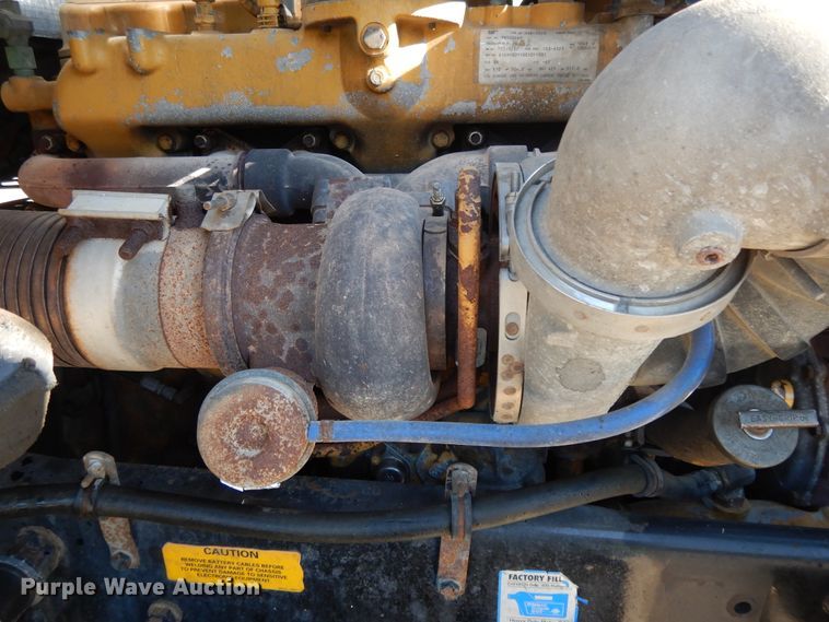 image for item DJ3254 1998 Kenworth T800  semi truck