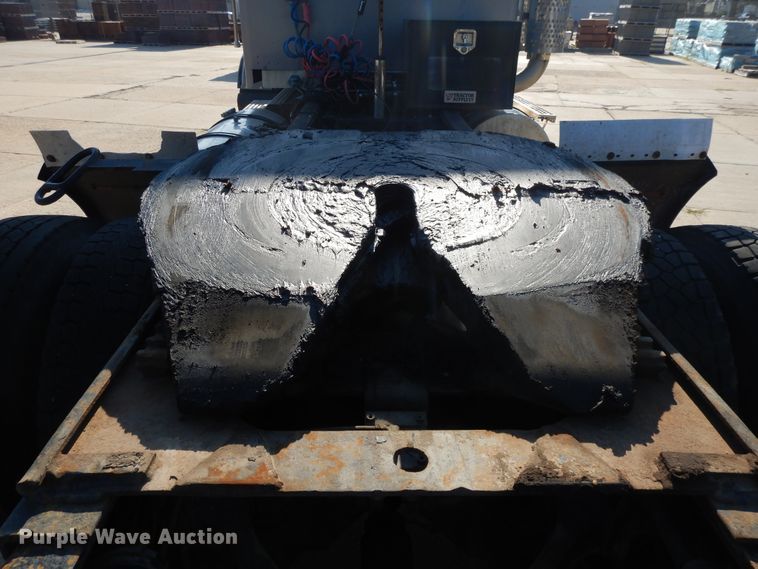 image for item DJ3254 1998 Kenworth T800  semi truck