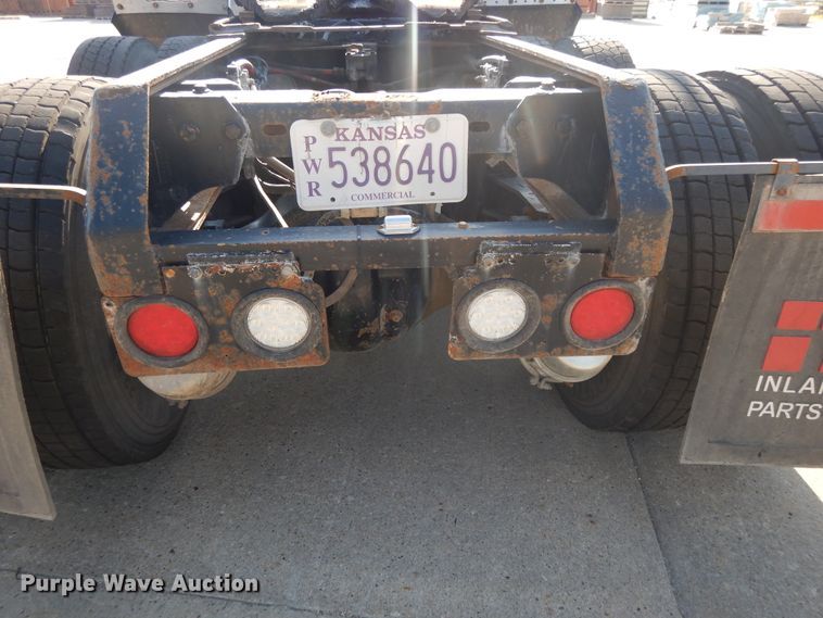 image for item DJ3254 1998 Kenworth T800  semi truck