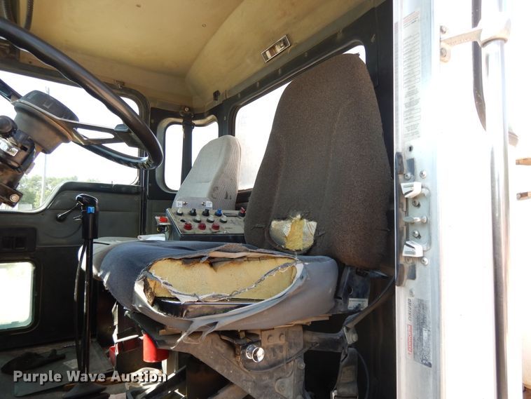 image for item DJ3323 2000 Kenworth W900  ready mix truck