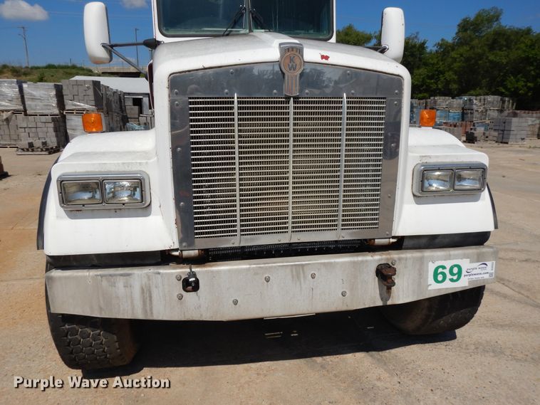image for item DJ3323 2000 Kenworth W900  ready mix truck