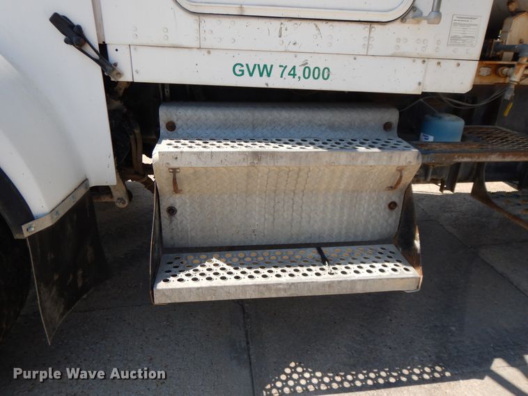 image for item DJ3323 2000 Kenworth W900  ready mix truck