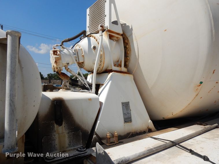 image for item DJ3323 2000 Kenworth W900  ready mix truck