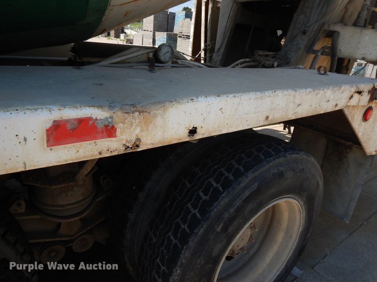 image for item DJ3323 2000 Kenworth W900  ready mix truck