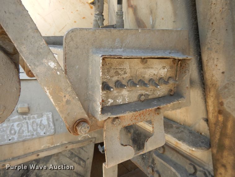 image for item DJ3323 2000 Kenworth W900  ready mix truck