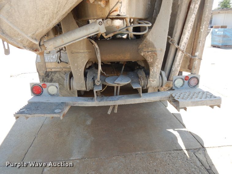 image for item DJ3323 2000 Kenworth W900  ready mix truck